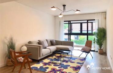 Modern 3 bedrooms on the Gaoyou Road near Shanghai library station line 10